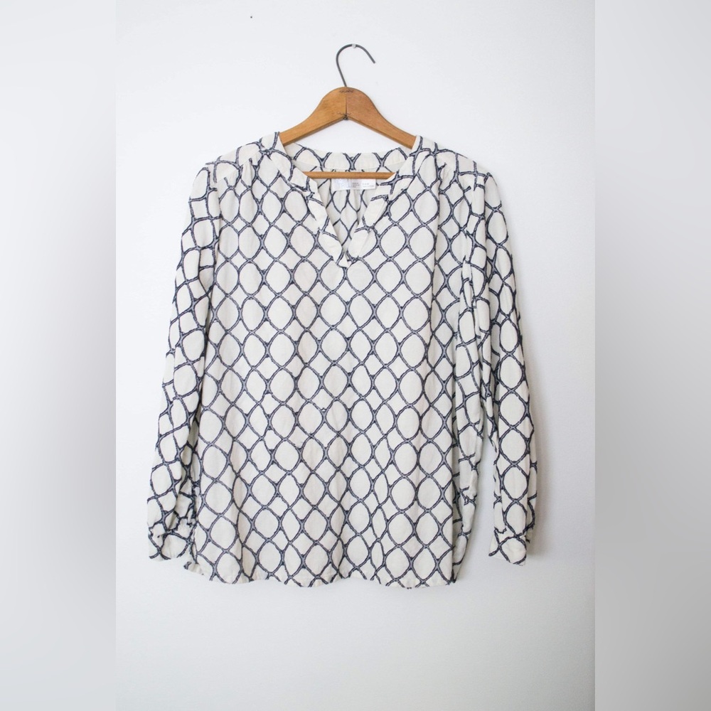 Time and Tru Blouse